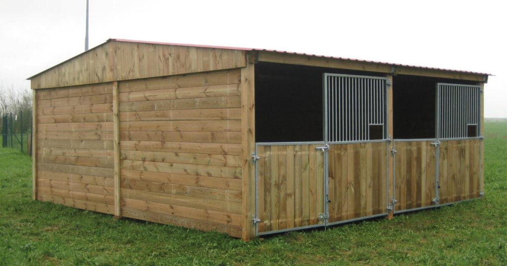 découvrez comment choisir la box idéale pour votre cheval en tenant compte de ses besoins, du confort et de la sécurité. nos conseils pour faire le meilleur choix.